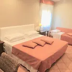 欧瑞狄荣马酒店 3*
