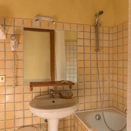 Orto Di Отель Рим
