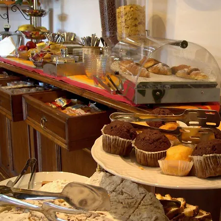 Hotel Orto Di Rome